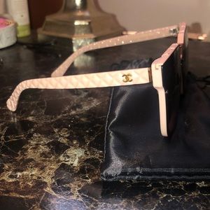 Chanel sunglasses 🕶